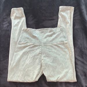 high waisted cute and comfy leggings!